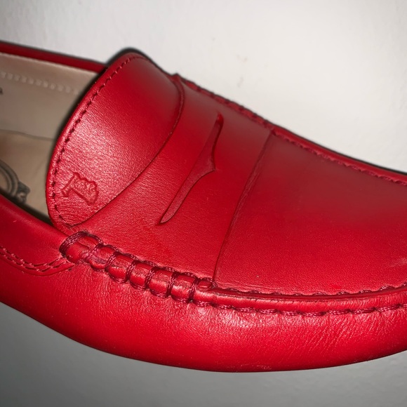 TOD’S GOMMINO DRIVING SHOES IN LEATHER - Picture 6 of 7